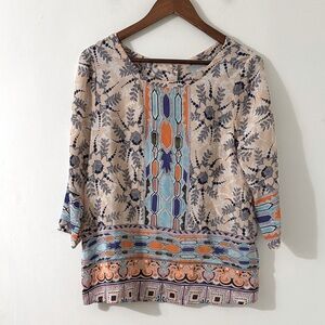 Anthropologie Maeve 100% Silk 3/4 Sleeve Buttons down Back Blouse size Small